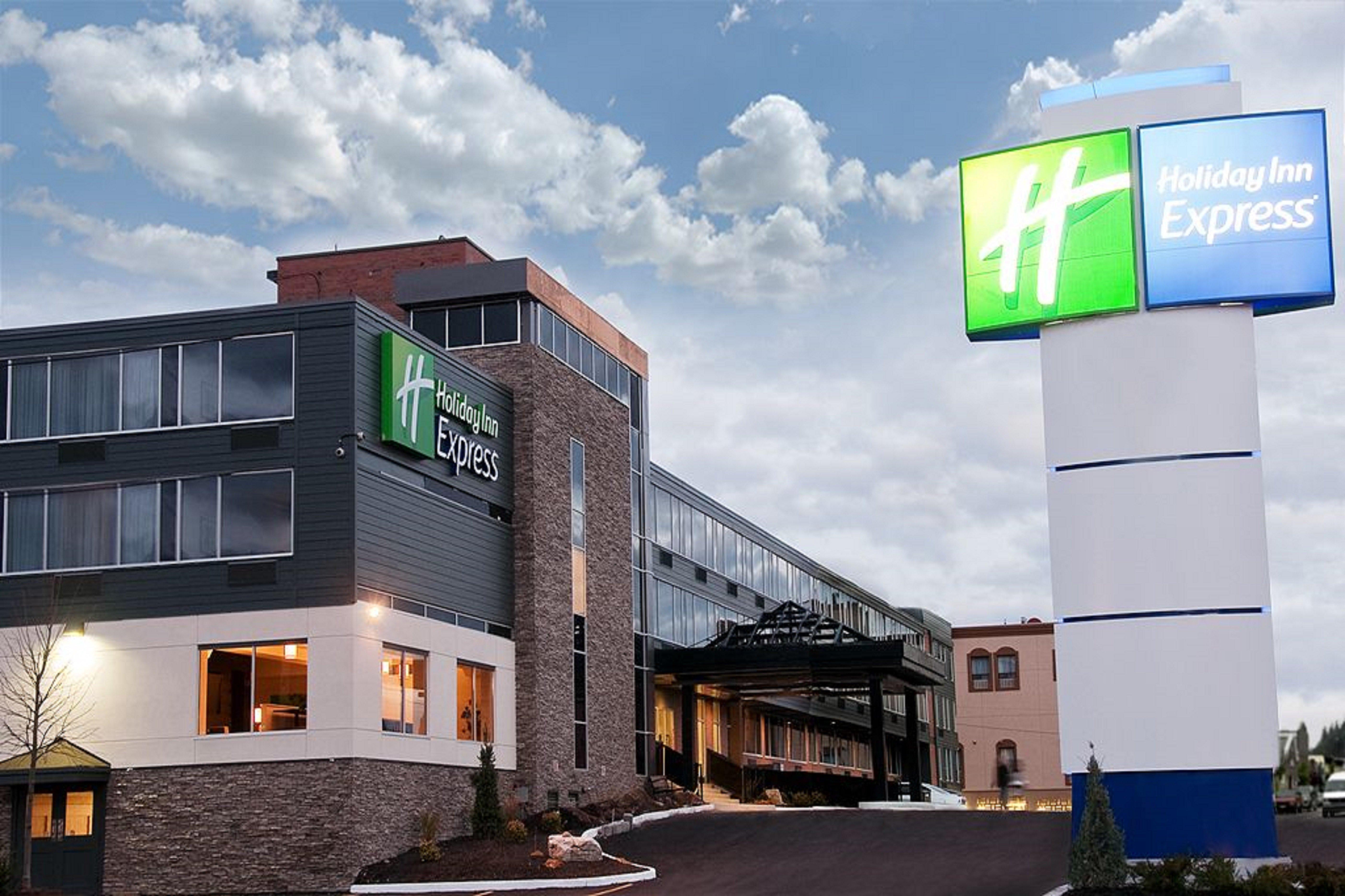 Holiday Inn Express - Sault Ste. Marie, an IHG Hotel Exterior foto