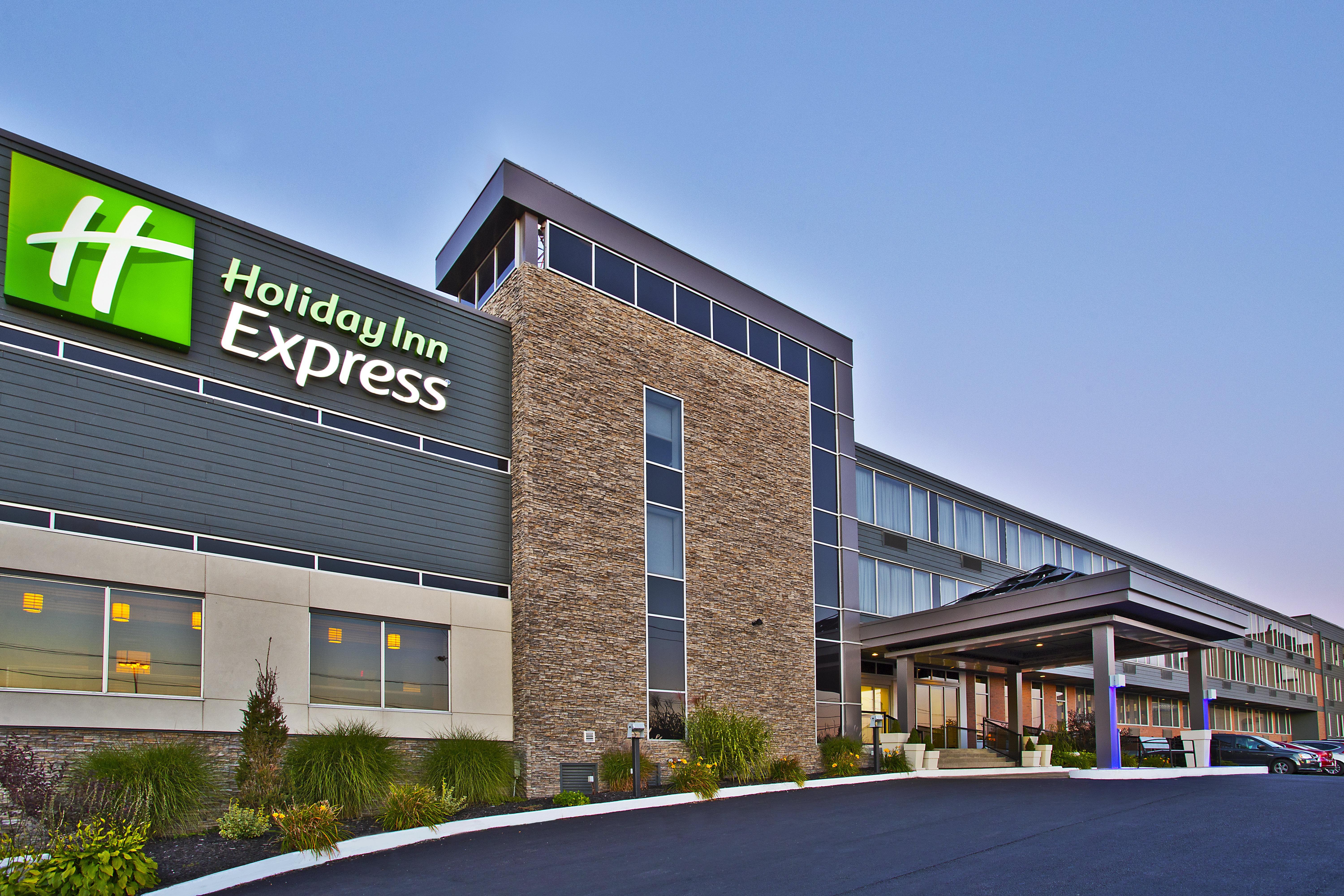 Holiday Inn Express - Sault Ste. Marie, an IHG Hotel Exterior foto